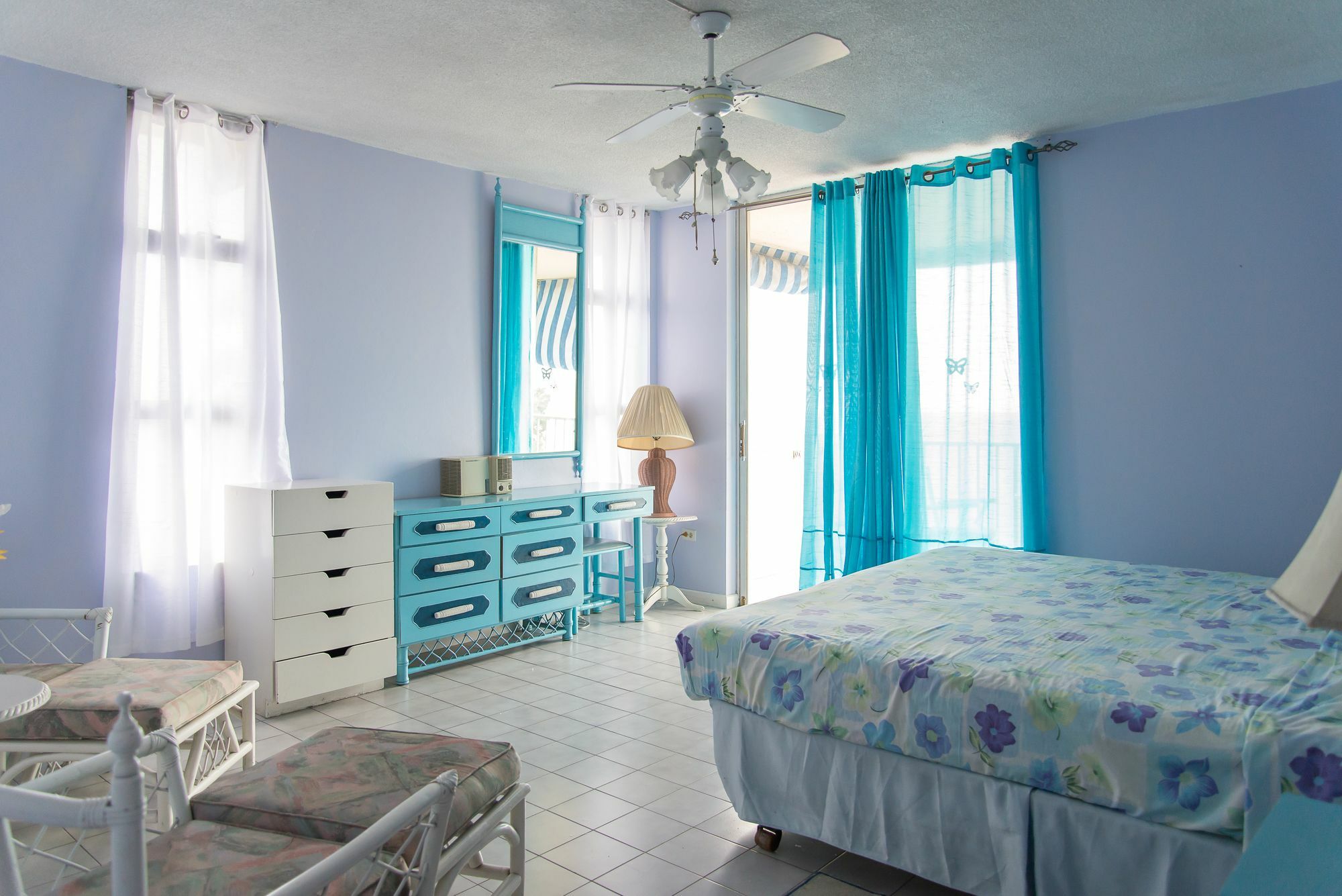 Montego Bay Club Apartments Esterno foto