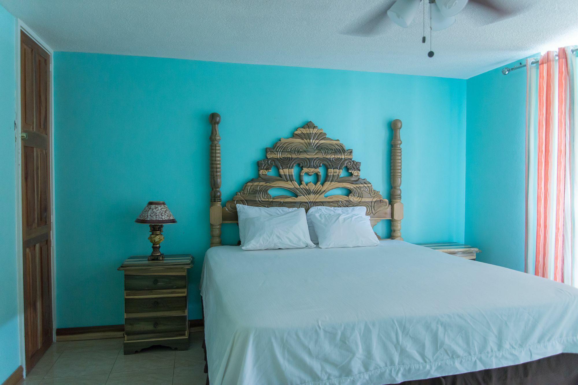 Montego Bay Club Apartments Esterno foto