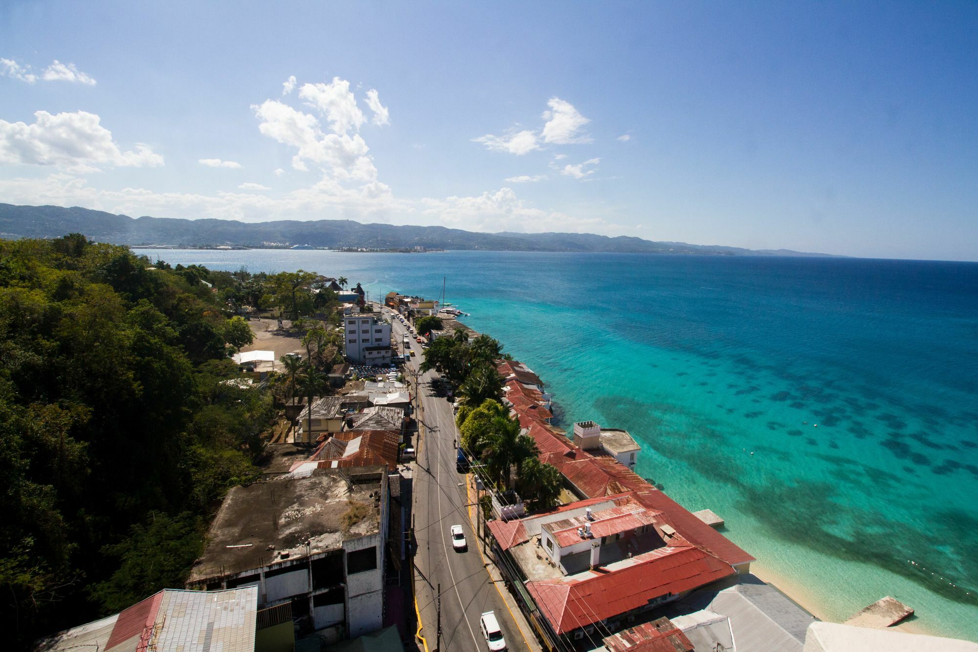 Montego Bay Club Apartments Esterno foto